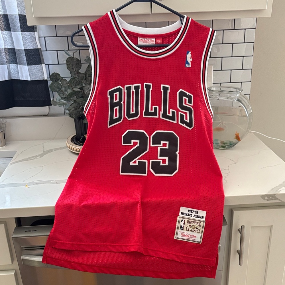 Michael Jordan men’s jersey